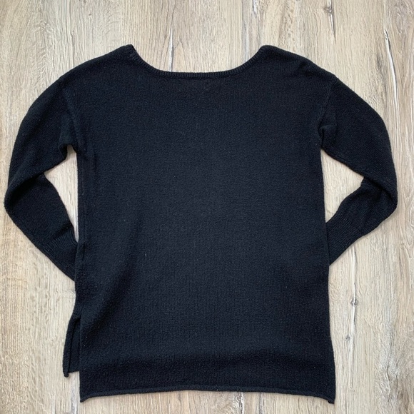 Hollister Black Knit Soft Sweater - Picture 4 of 7